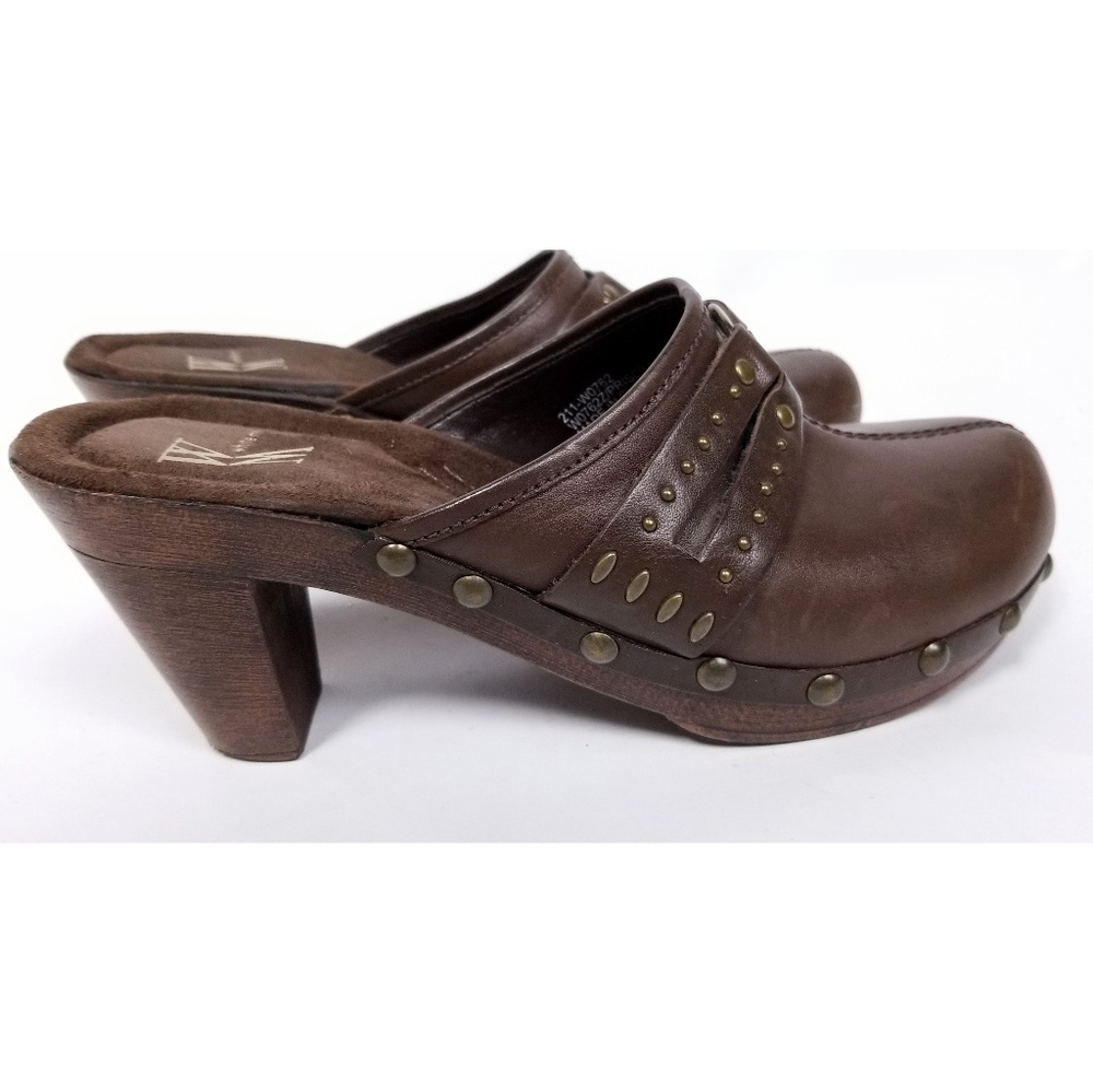 White Mt. Ladies Brown Leather Comfort Clogs Mules